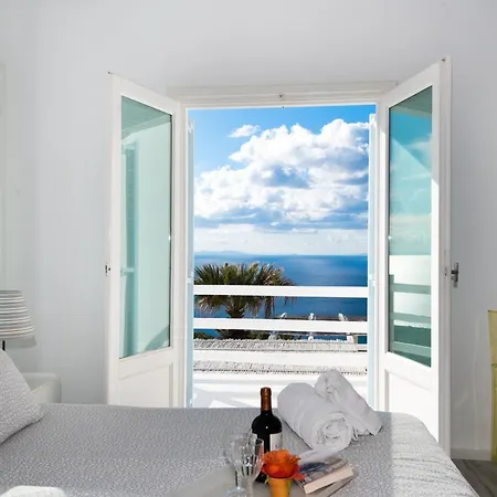 Mar Y Sol Villa *